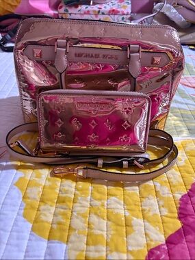 Michael Kors Metallic Rose Gold Crossbody with Matching Wallet